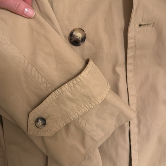 Tan J.crew Trench coat oversized in size XS with tie waist - Picture 3 of 3